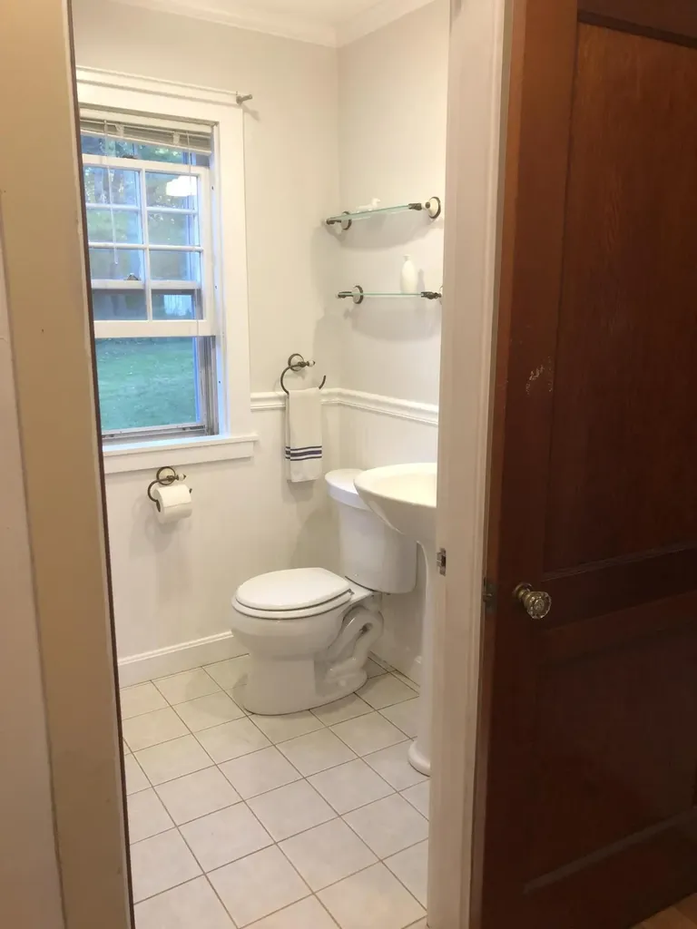 10 Chapel Road Orono ME 04473