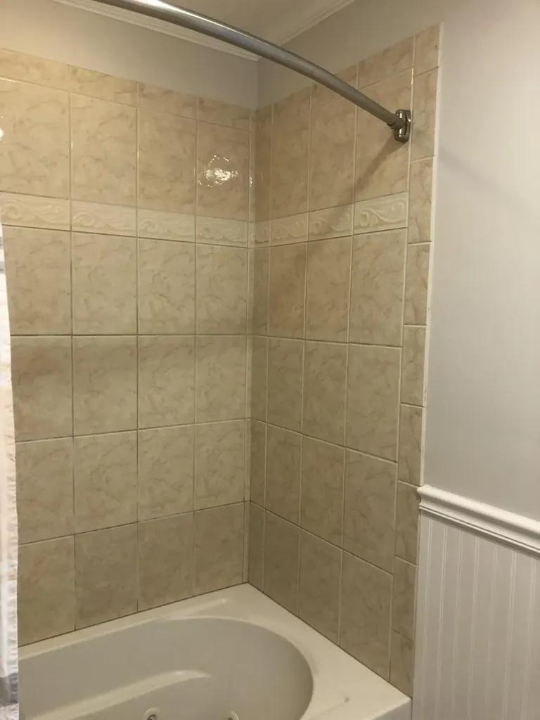 10 Chapel Road Orono ME 04473