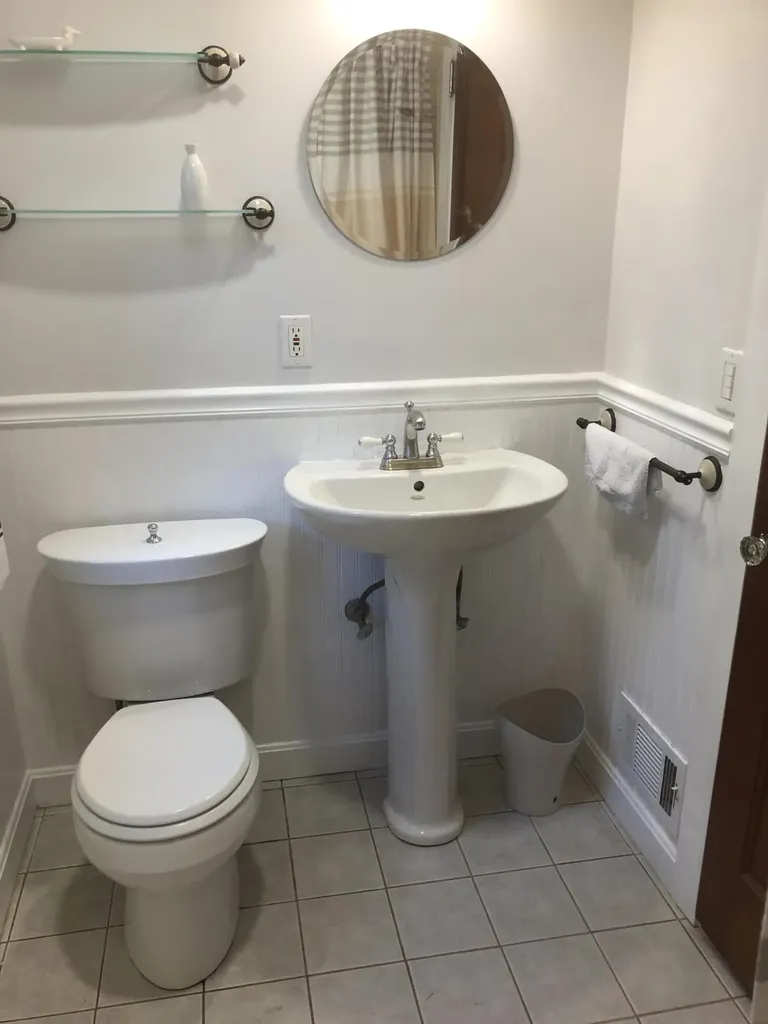 10 Chapel Road Orono ME 04473