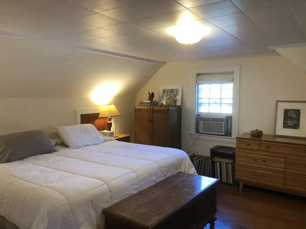 10 Chapel Road Orono ME 04473