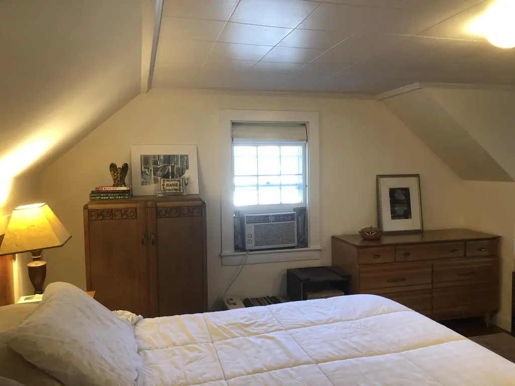 10 Chapel Road Orono ME 04473