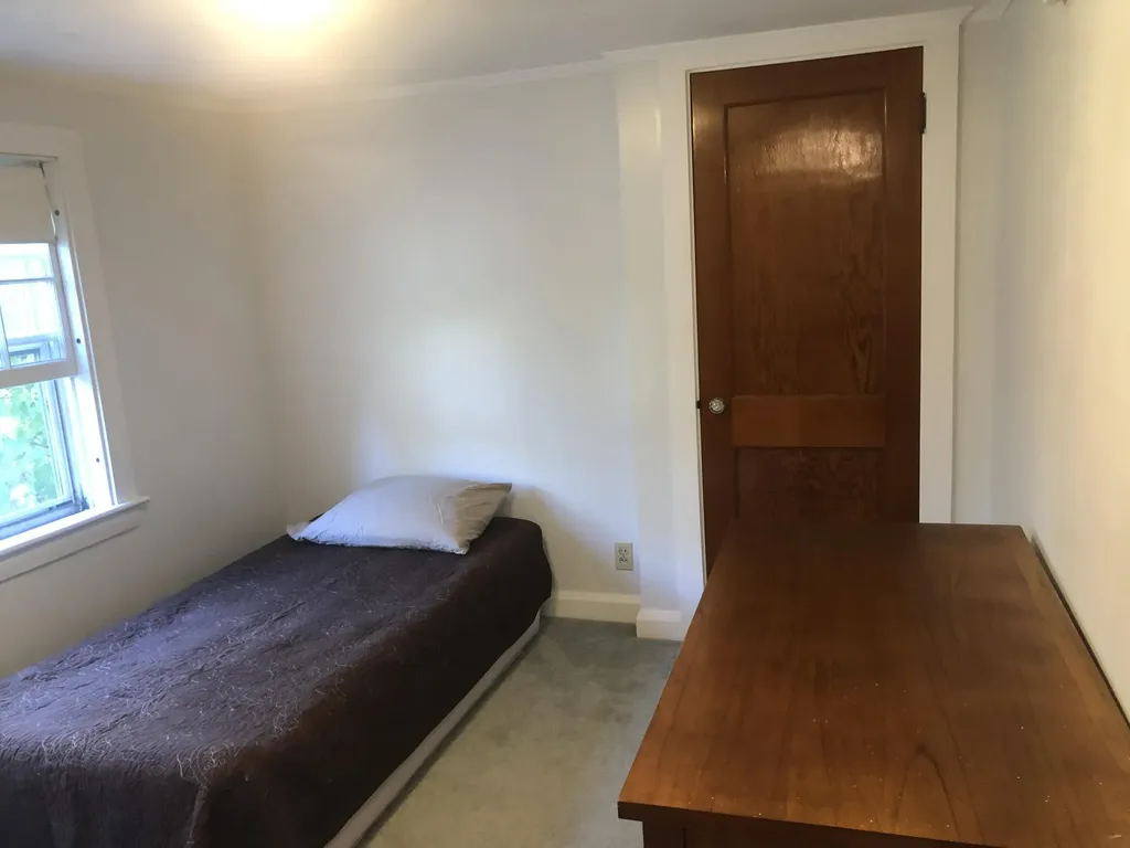 10 Chapel Road Orono ME 04473