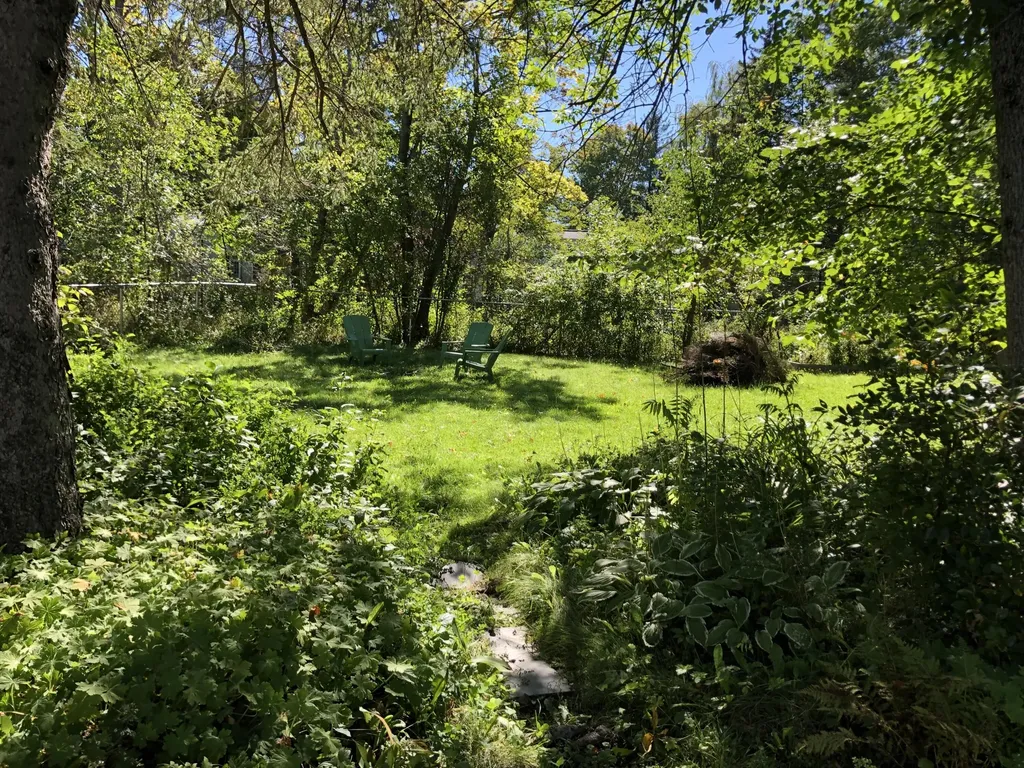 10 Chapel Road Orono ME 04473