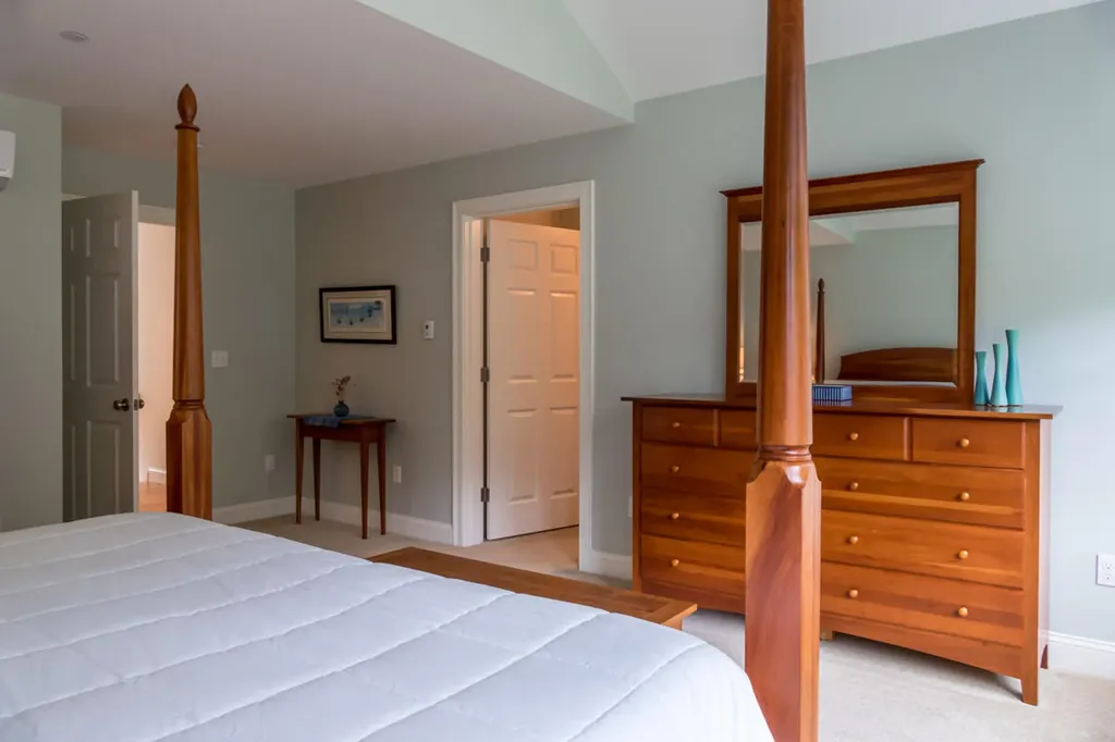 25 Surry Lane Freeport ME 04032