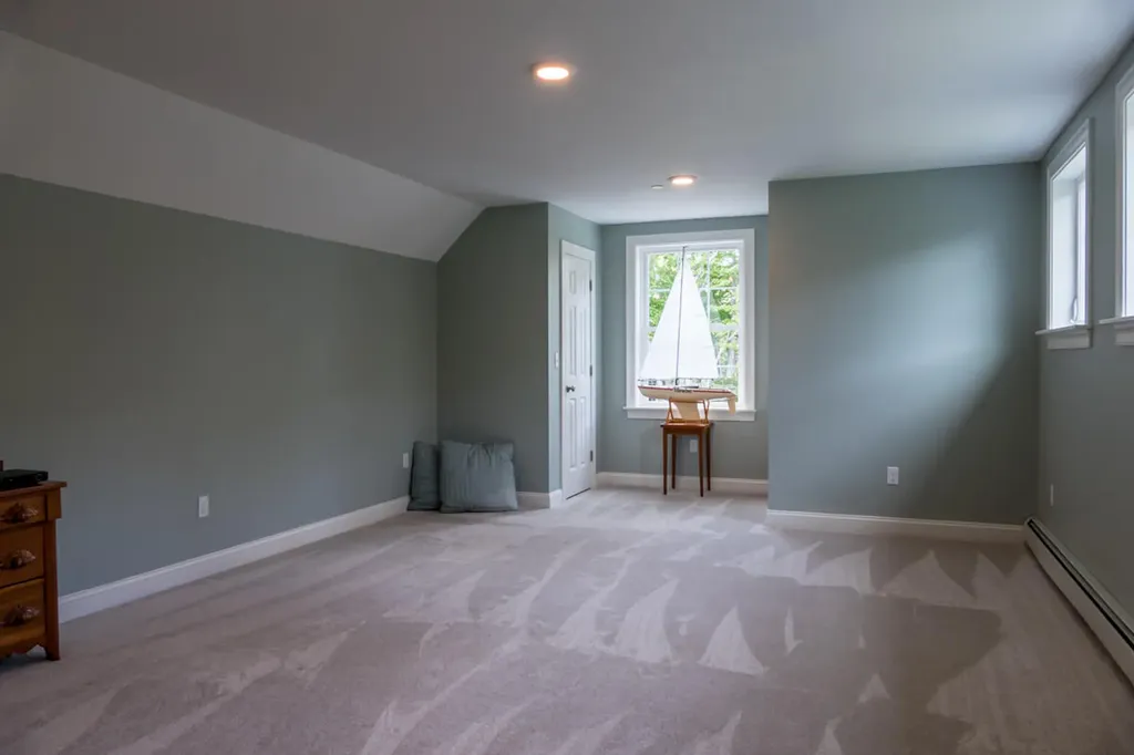 25 Surry Lane Freeport ME 04032