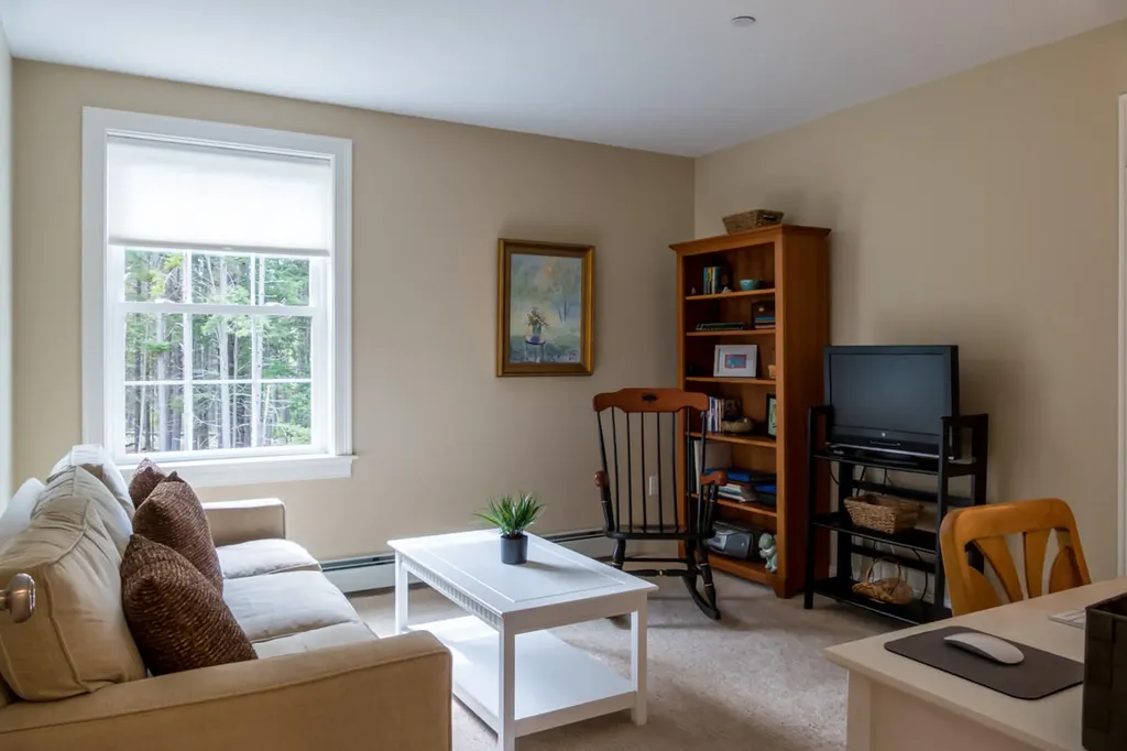 25 Surry Lane Freeport ME 04032