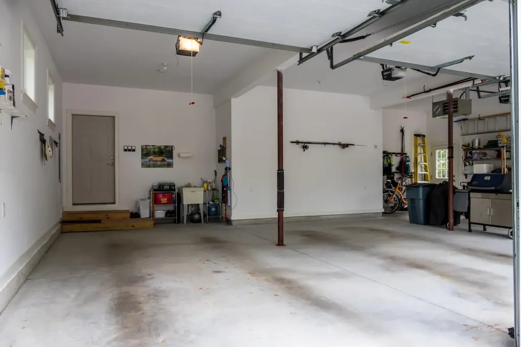 25 Surry Lane Freeport ME 04032