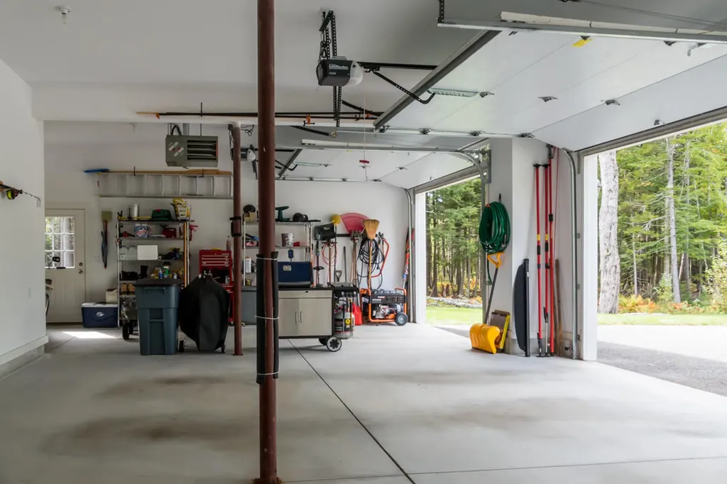 25 Surry Lane Freeport ME 04032