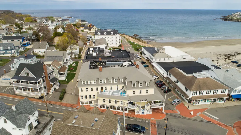 2 Beach Street York ME 03909