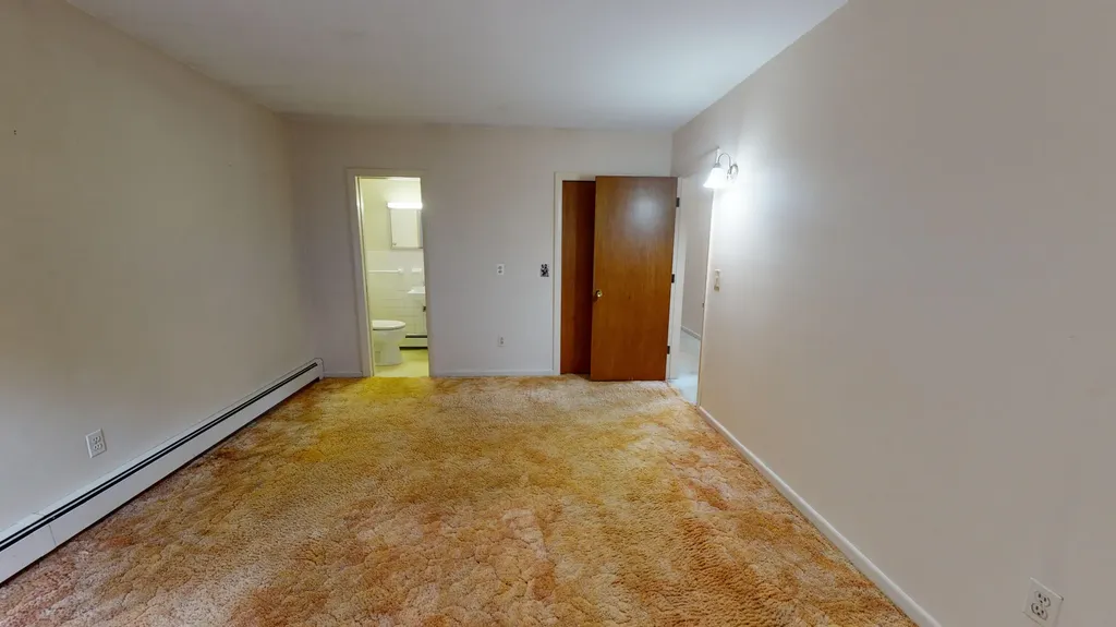 55 Sherbrooke Avenue Lewiston ME 04240