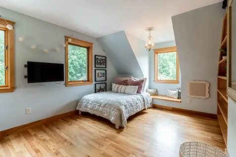 58 Redlon Park Road Portland ME 04102