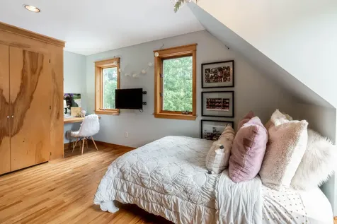 58 Redlon Park Road Portland ME 04102