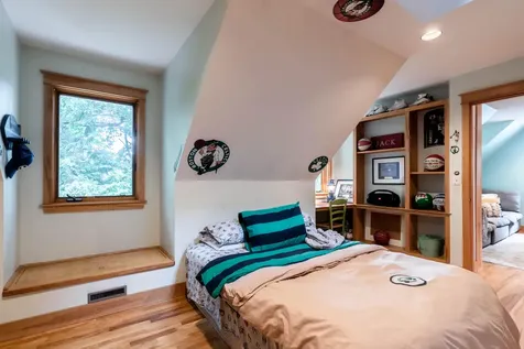 58 Redlon Park Road Portland ME 04102