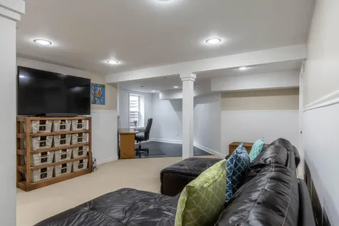 58 Redlon Park Road Portland ME 04102