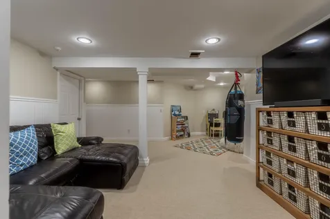 58 Redlon Park Road Portland ME 04102