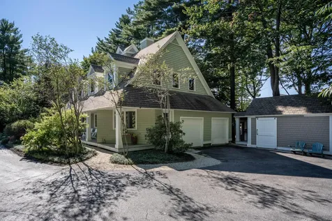 58 Redlon Park Road Portland ME 04102