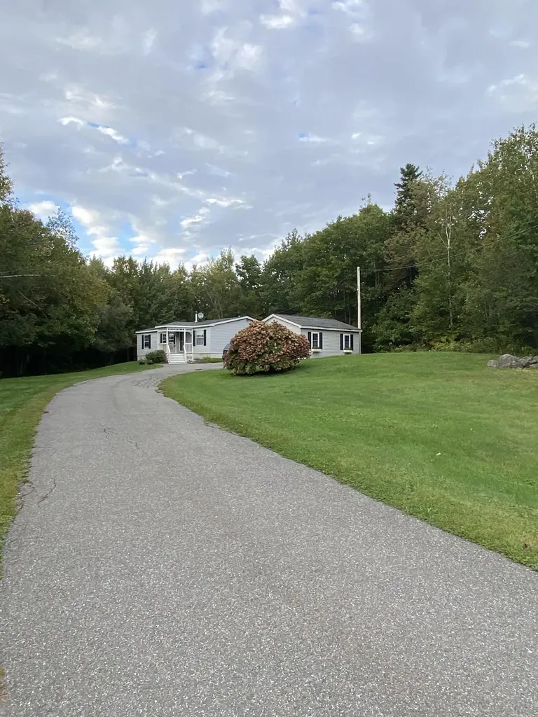 422 Beech Hill Road Northport ME 04849