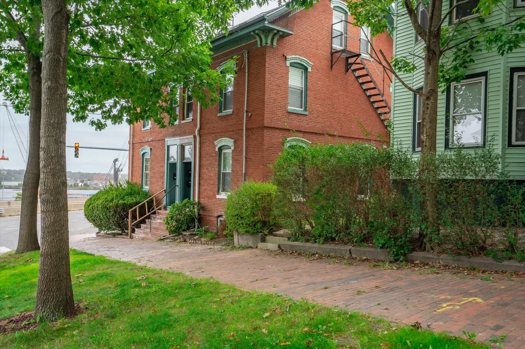 22 State Street Portland ME 04101