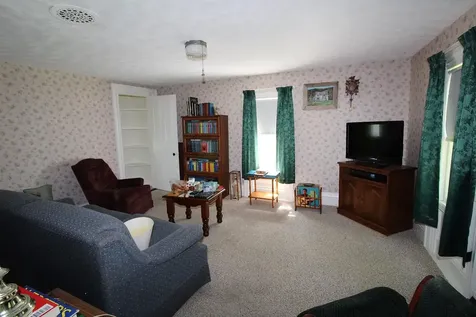 58 Hunt Road Belfast ME 04915