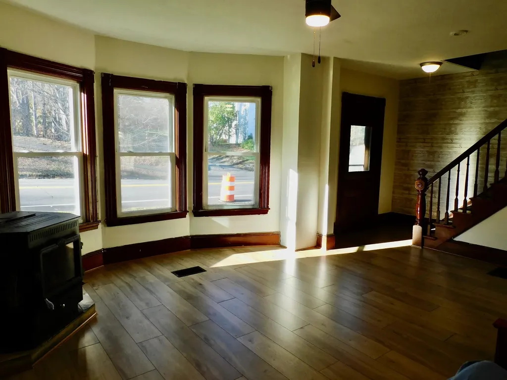 94 Main Street Dexter ME 04930