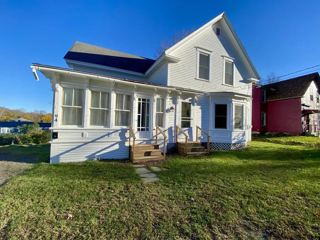 94 Main Street Dexter ME 04930