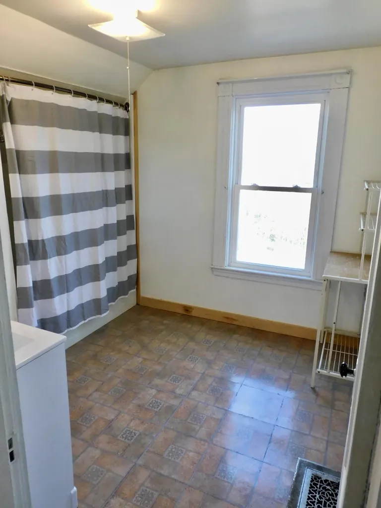 94 Main Street Dexter ME 04930