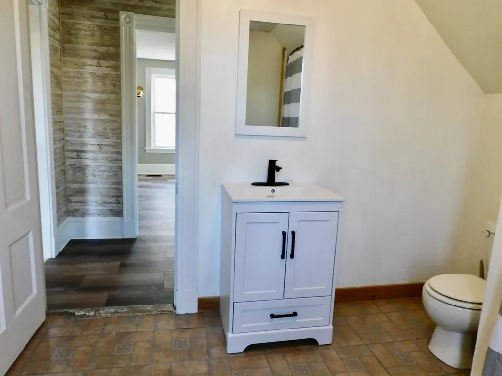 94 Main Street Dexter ME 04930