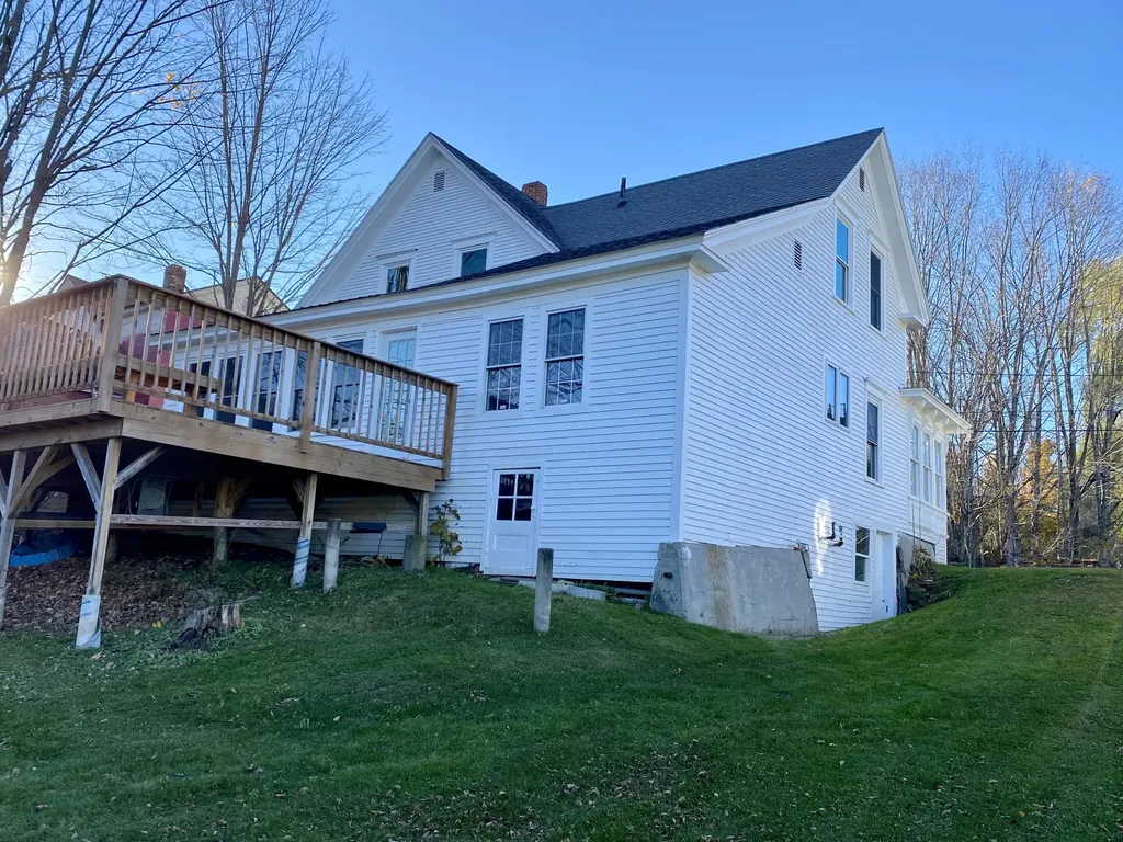 94 Main Street Dexter ME 04930