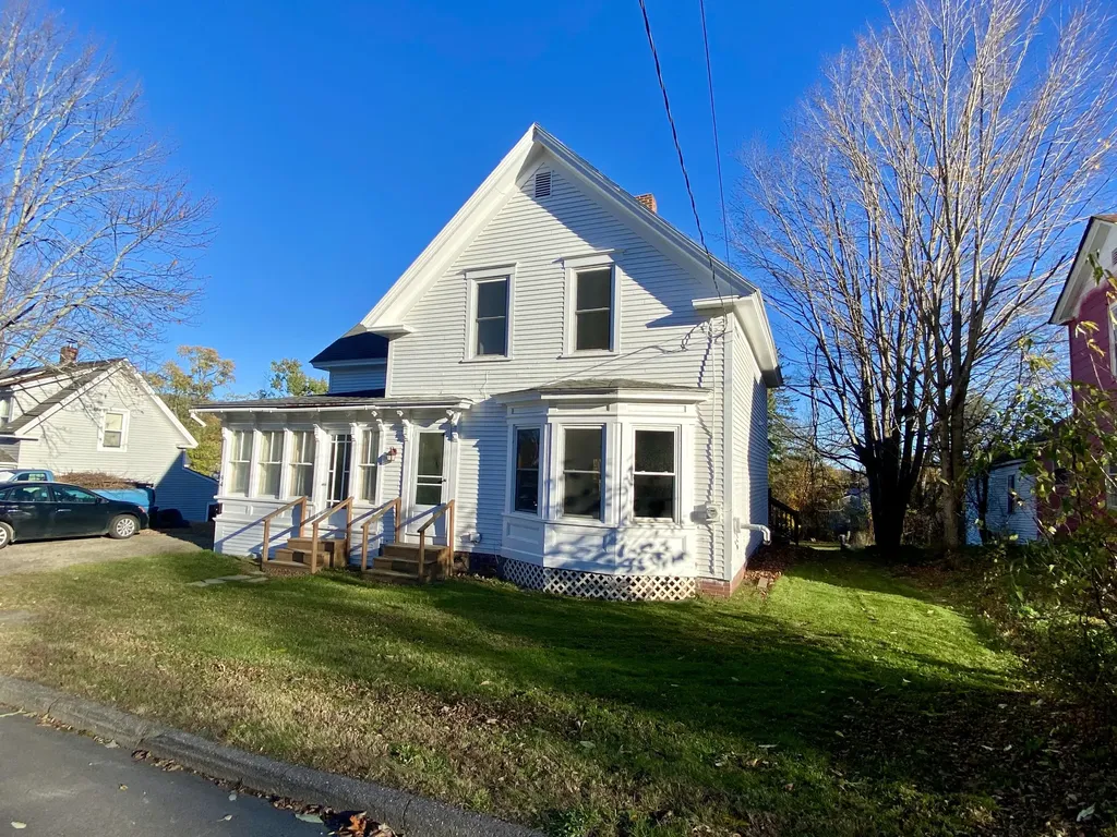 94 Main Street Dexter ME 04930