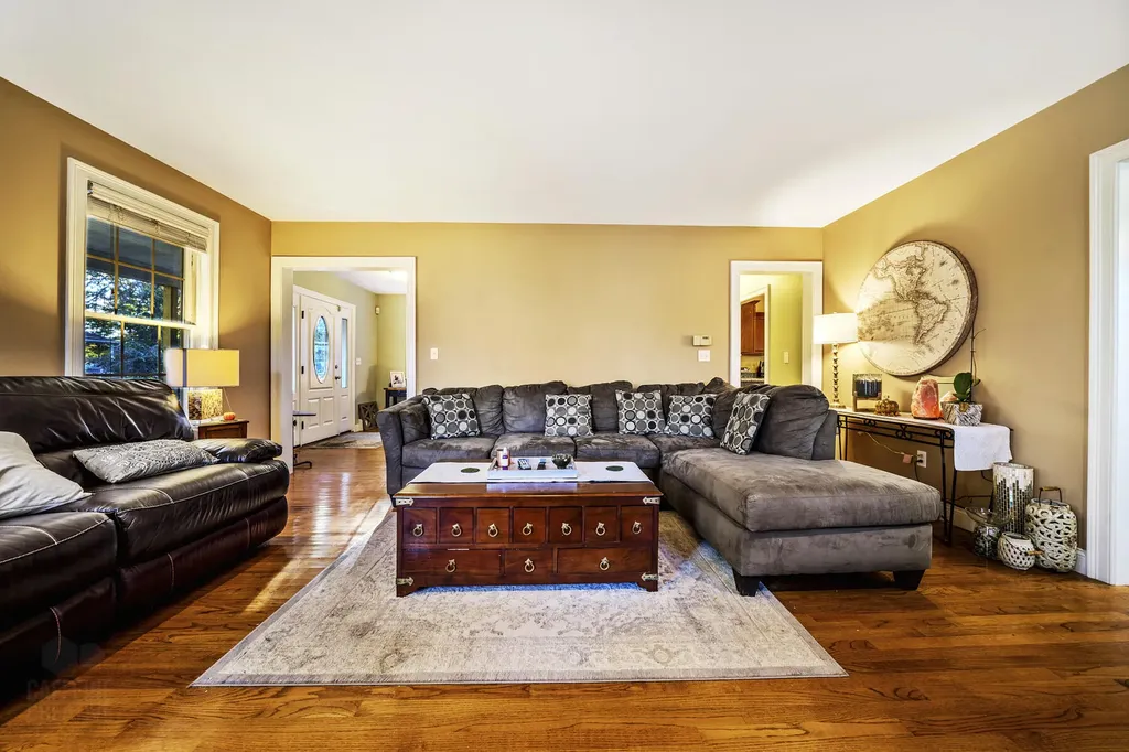 11 Stillman Street South Portland ME 04106