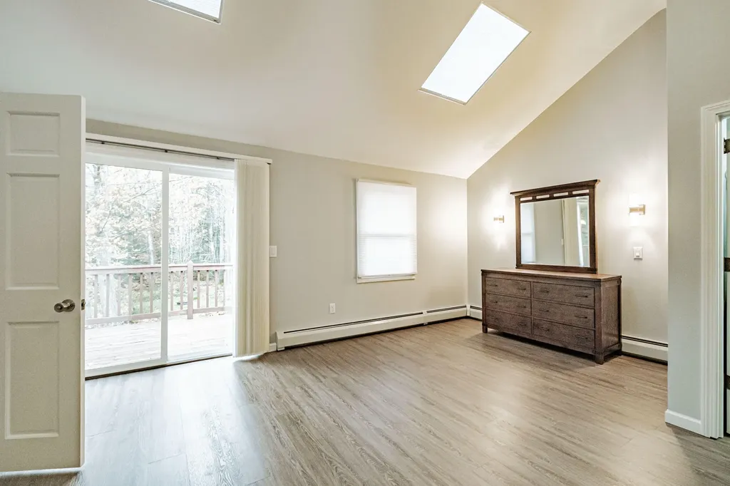 52 Two Rod Road Scarborough ME 04074