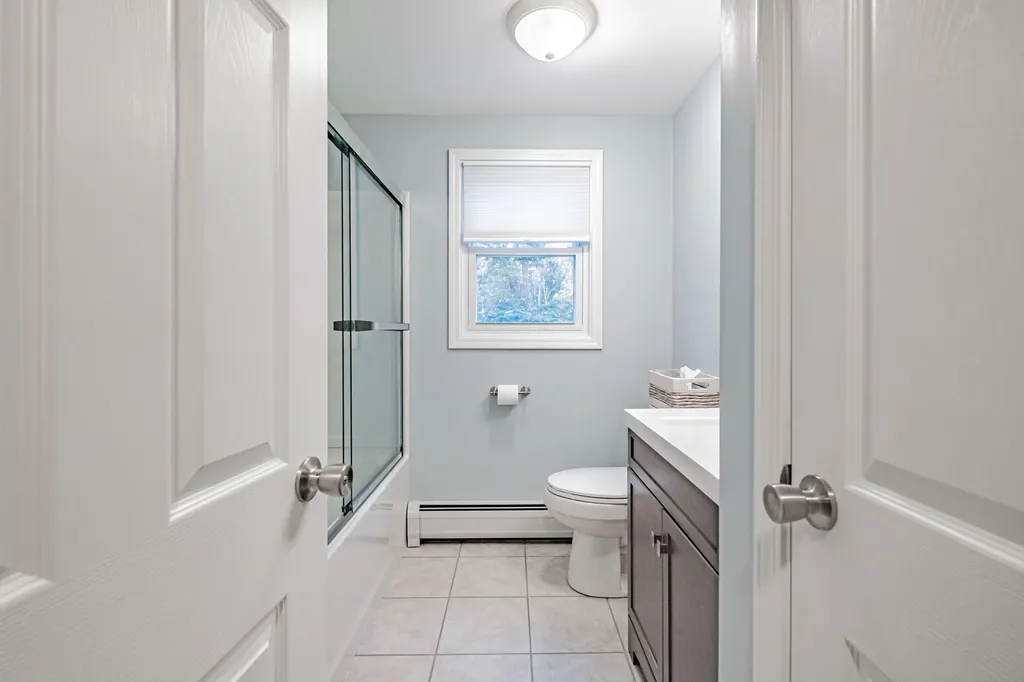 52 Two Rod Road Scarborough ME 04074