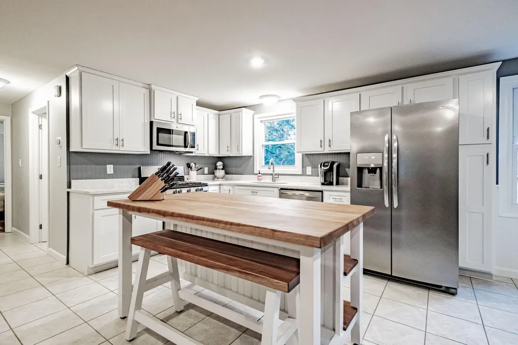 52 Two Rod Road Scarborough ME 04074