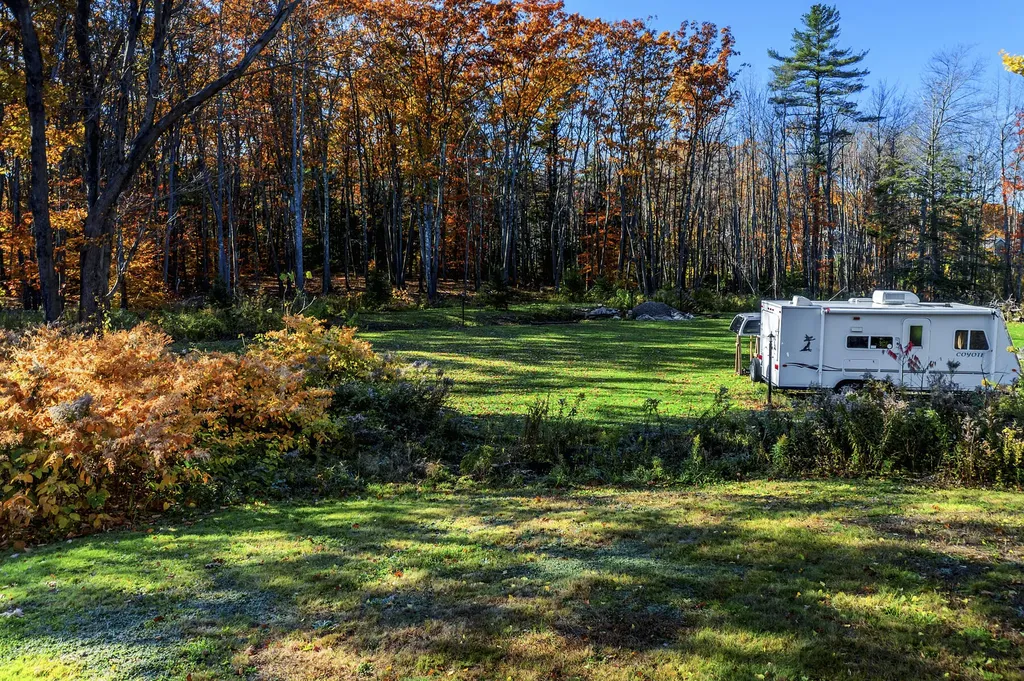 44 Eastman Road Cape Elizabeth ME 04107