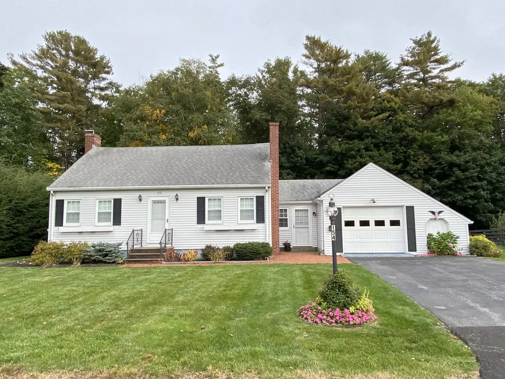 154 Rand Road Yarmouth ME 04096