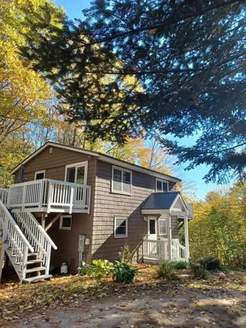 11 Top Hill Road Bridgton ME 04009