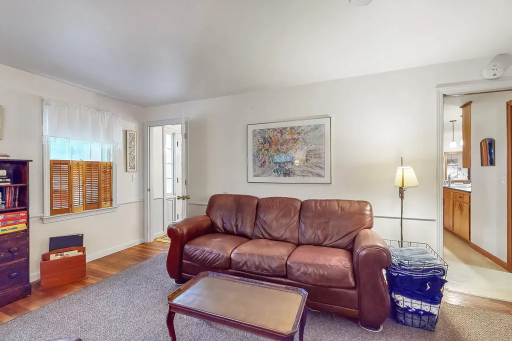 106 Lindsay Road York ME 03909