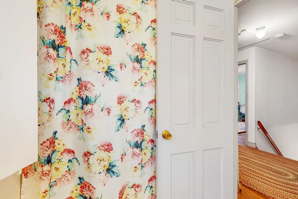 106 Lindsay Road York ME 03909