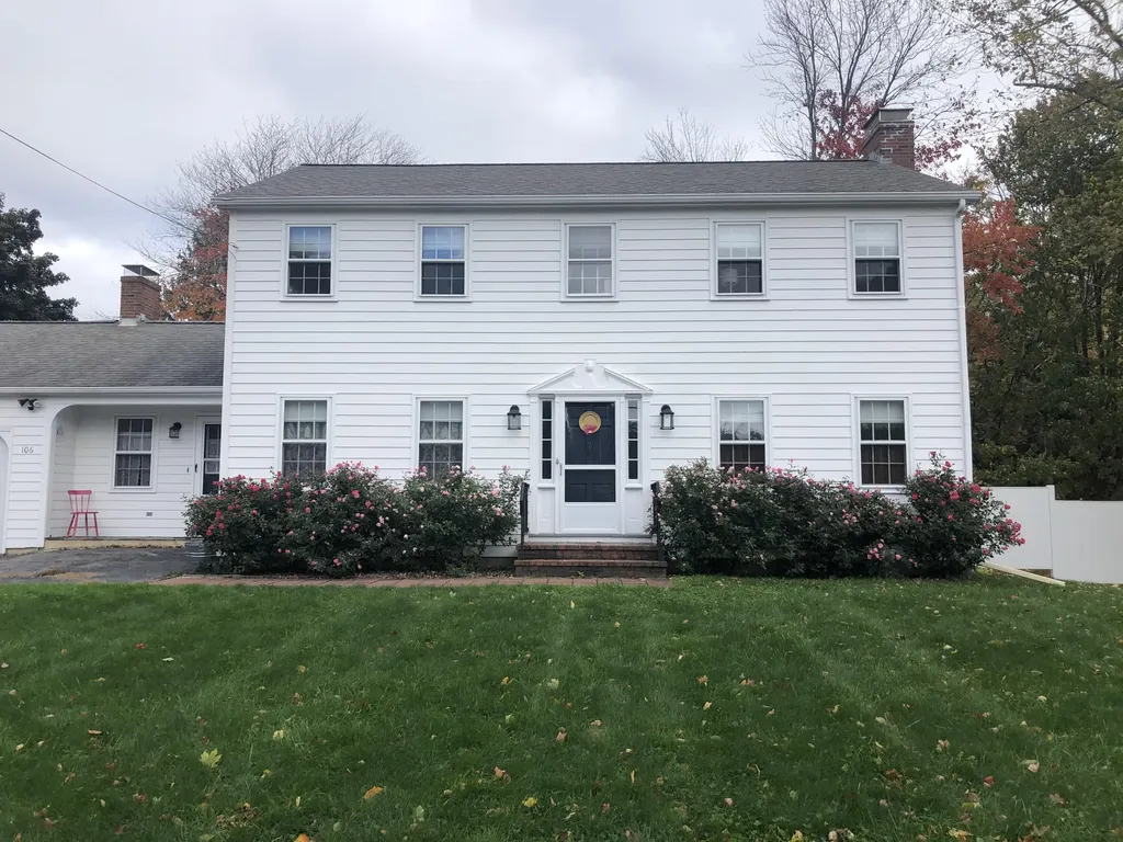 106 Lindsay Road York ME 03909