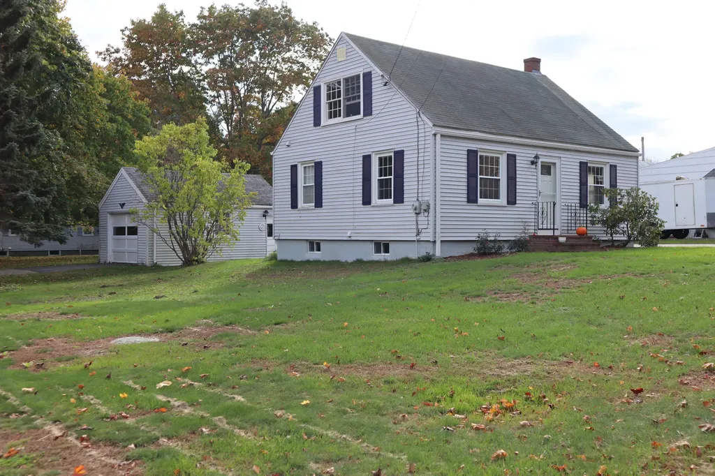 52 Elmwood Avenue Scarborough ME 04074