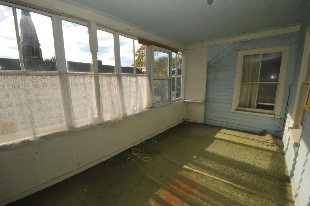 12 Brown Street Bangor ME 04401