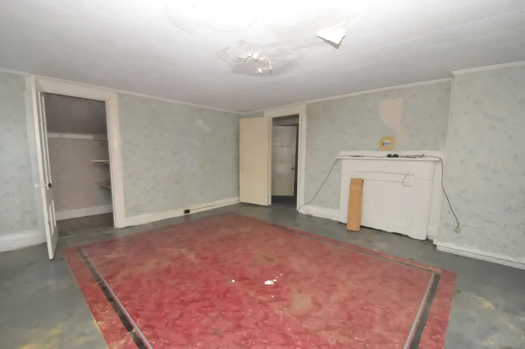 12 Brown Street Bangor ME 04401