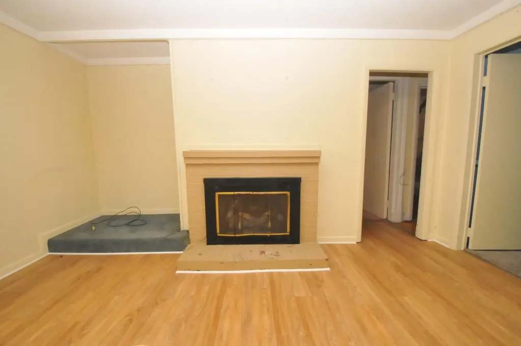 12 Brown Street Bangor ME 04401