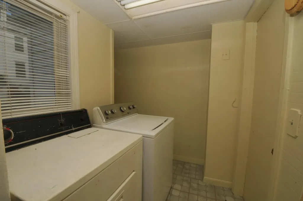 12 Brown Street Bangor ME 04401
