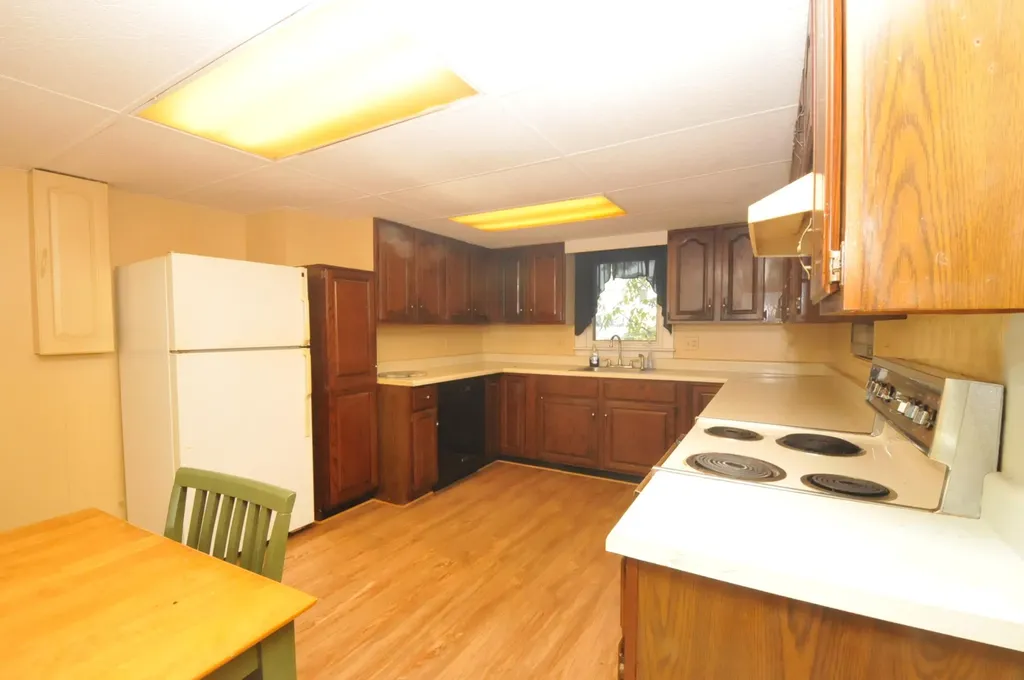 12 Brown Street Bangor ME 04401