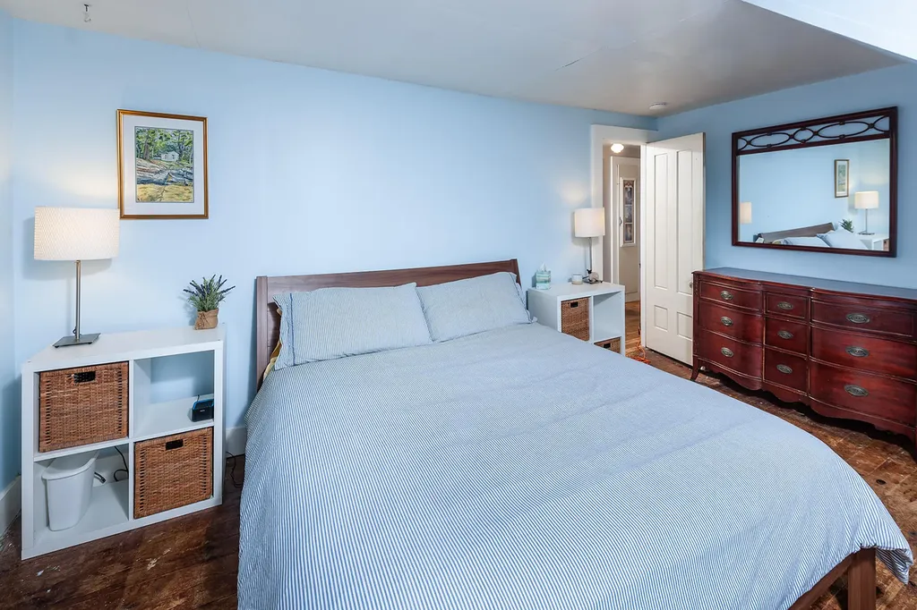 247 Hanscom Road Eliot ME 03903