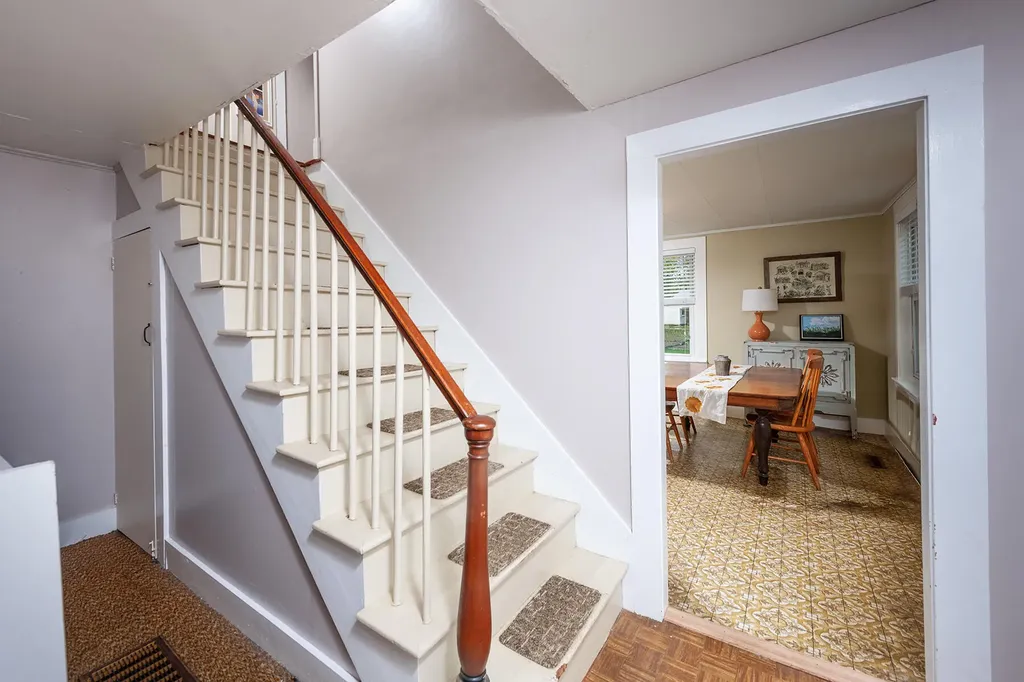 247 Hanscom Road Eliot ME 03903