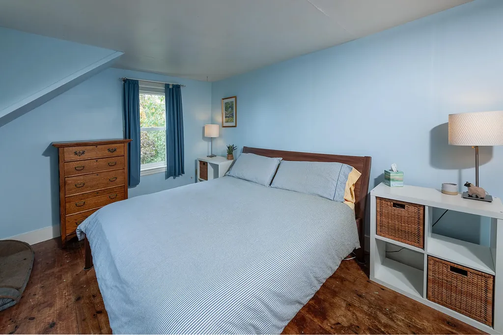 247 Hanscom Road Eliot ME 03903