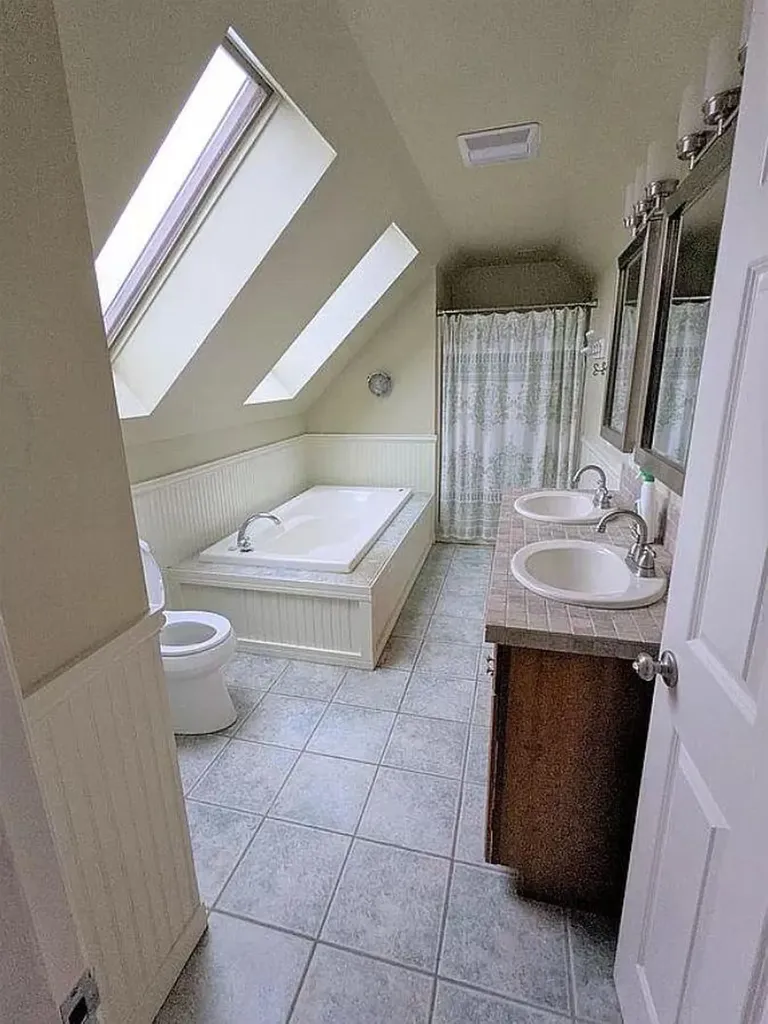 498 General Turner Hill Road Turner ME 04282