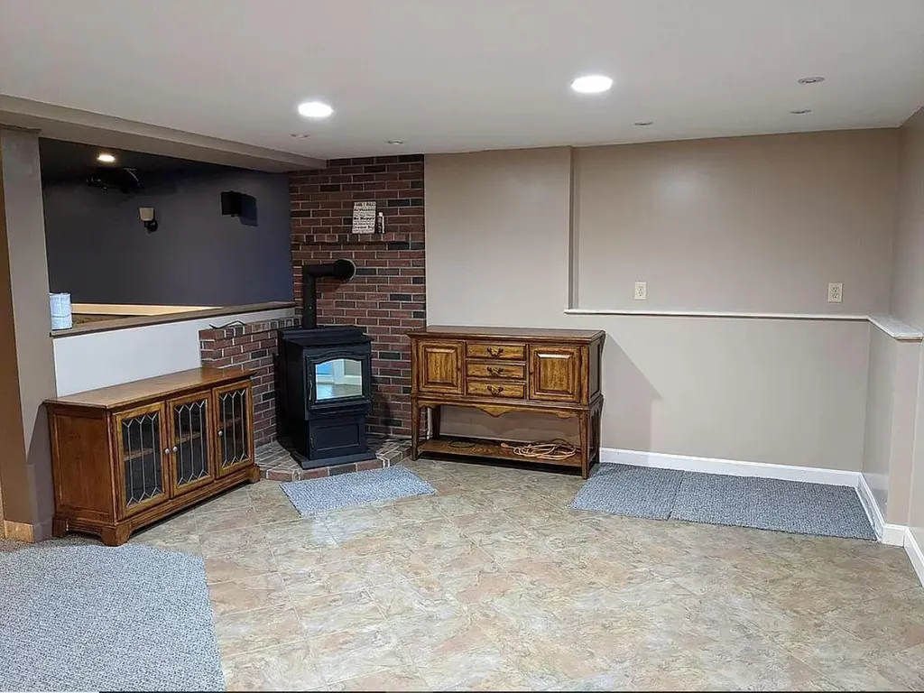 498 General Turner Hill Road Turner ME 04282